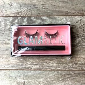 Glamnetic / Magnetic False Lashes (Virgo) & Deep Space Magnetic Eyeliner